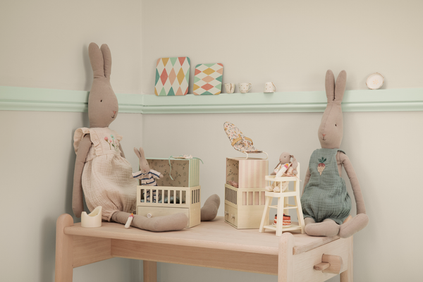 MAILEG 16-0021-00 Multitasking Bunny: Musikbox Spieluhr Babyzimmer Häschen hüpf Matratze